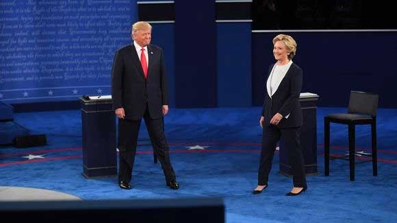 Nhung hinh anh cuoc tranh luan lan 2 Hillary Clinton-Donald Trump